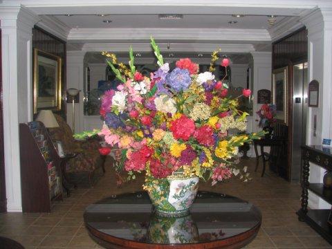 Express & Wallace-hwy 41, An Ihg 2* Wallace